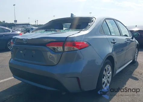 2020 Toyota Corolla Le z USA, uszkodzony, nr VIN 5YFEPRAE6LP120850